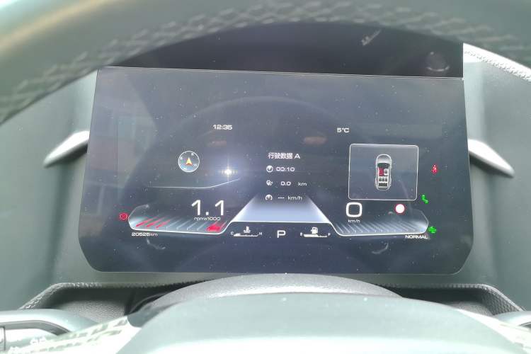Used Haval DARGO 2021 1.5T DCT Two-Wheel Drive "Mǎquǎn" Edition Instrument Cluster