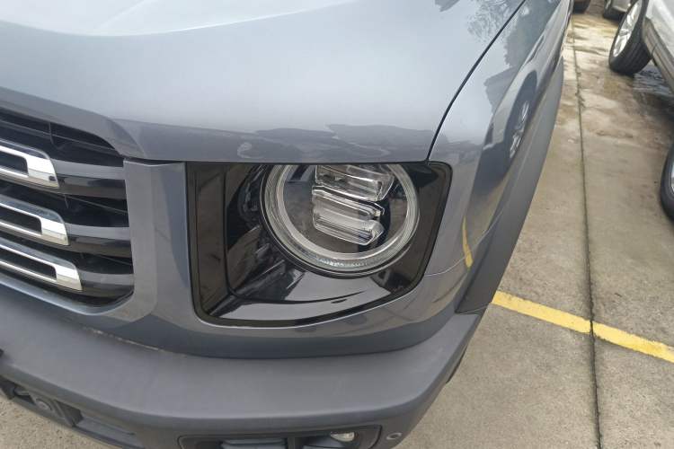 Used Haval DARGO 2021 1.5T DCT Two-Wheel Drive Border Collie - Wangcai Edition Left Front Headlight