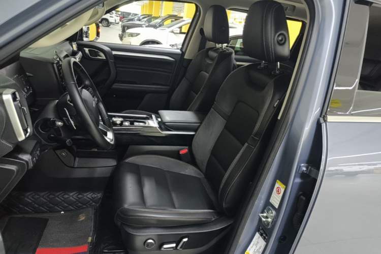 Used Haval DARGO 2021 Revised Version 2.0T DCT Four-Wheel Drive "Hao Tian Que" Edition Left Front Seat