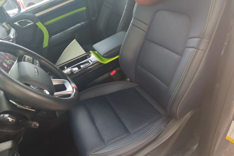 Used Haval DARGO 2021 2.0T DCT Two-Wheel Drive Chinese Mastiff Edition Left Front Seat