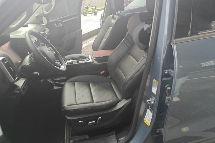 Used Haval DARGO 2021 1.5T DCT Two-Wheel Drive "Mǎquǎn" Edition Left Front Seat