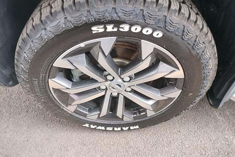 Used Haval DARGO 2021 1.5T DCT Two-Wheel Drive Border Collie - Wangcai Edition Left Front Wheel Hub