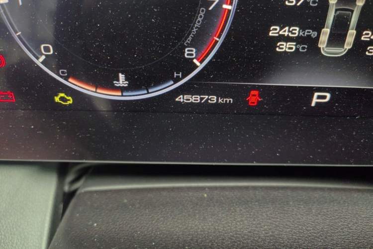 Used Haval DARGO 2021 1.5T DCT Two-Wheel Drive Border Collie - Wangcai Edition Odometer Close Up