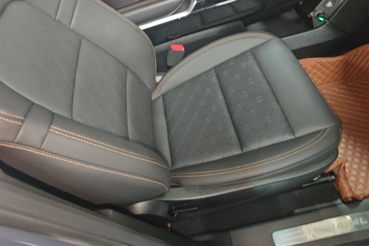 Used Haval DARGO 2021 1.5T DCT Two-Wheel Drive Border Collie Edition Right Front Seat