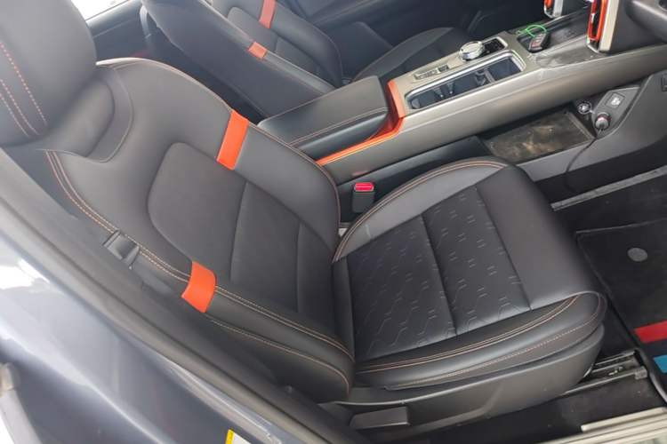 Used Haval DARGO 2021 1.5T DCT Two-Wheel Drive Labrador Edition Right Front Seat