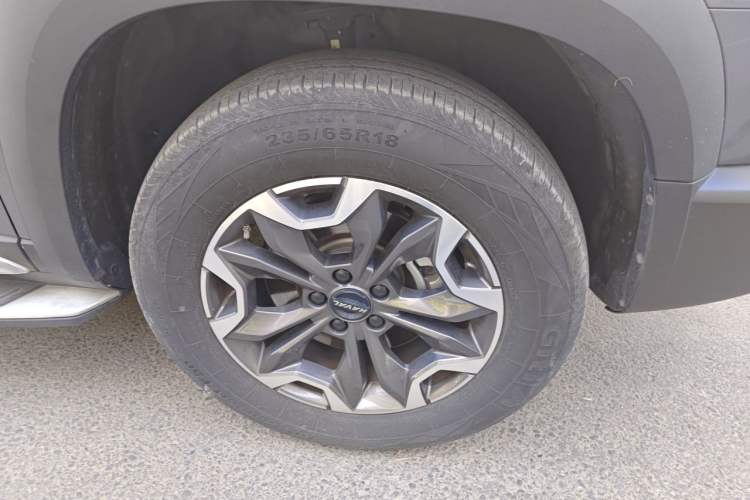 Used Haval DARGO 2021 2.0T DCT 4x4 Chinese Rural Dog Edition Right Front Wheel Hub