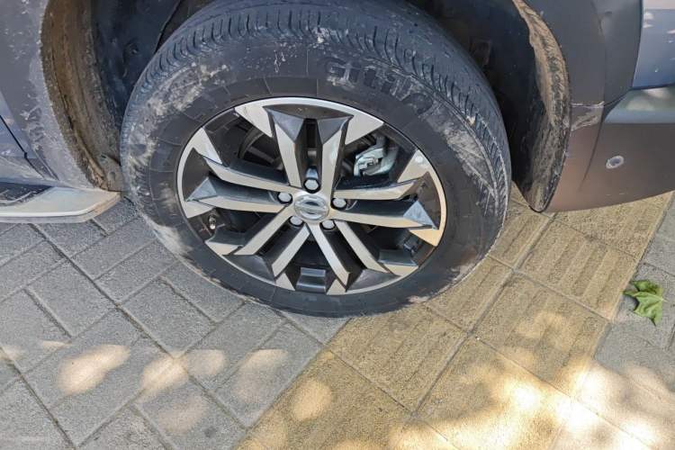 Used Haval DARGO 2021 1.5T DCT Two-Wheel Drive "Mǎquǎn" Edition Right Front Wheel Hub
