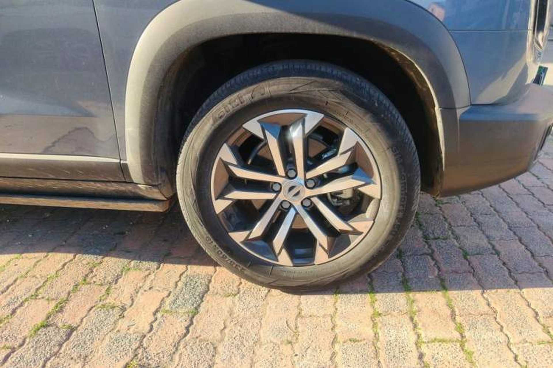 Used Haval DARGO 2021 1.5T DCT Two-Wheel Drive Border Collie Edition Right Front Wheel Hub