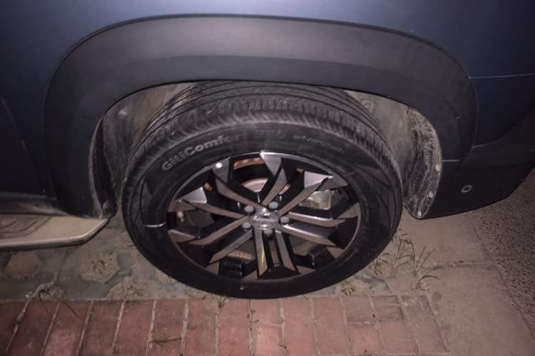 Used Haval DARGO 2021 Revised Version 1.5T DCT Two-Wheel Drive "Mǎquǎn" Edition Right Front Wheel Hub