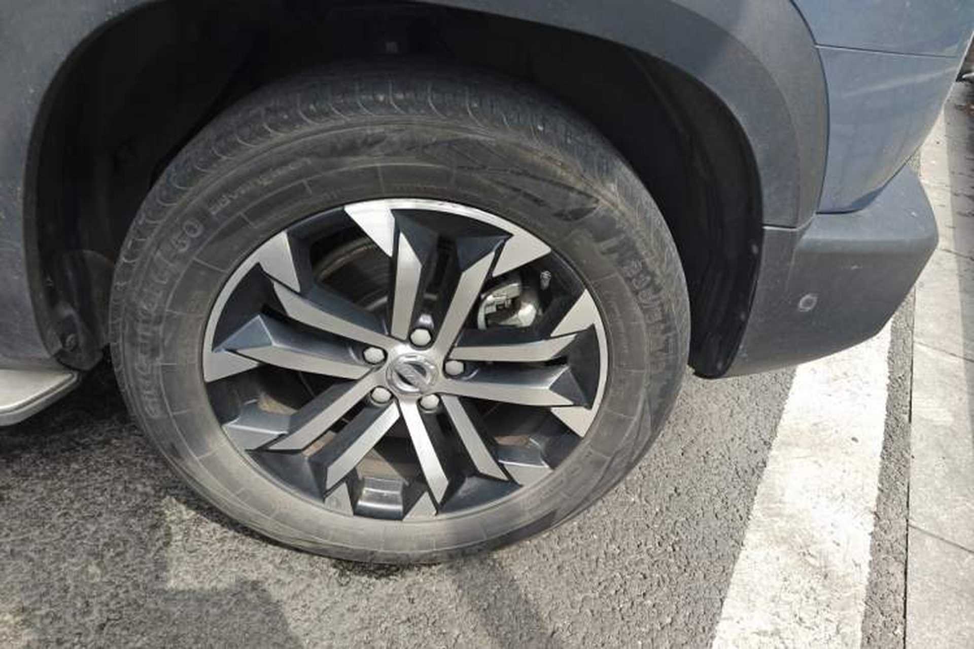 Used Haval DARGO 2021 1.5T DCT Two-Wheel Drive "Mǎquǎn" Edition Right Front Wheel Hub
