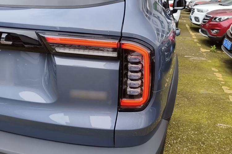 Used Haval DARGO 2021 2.0T DCT Two-Wheel Drive Chinese Mastiff Edition Right Rear Taillight