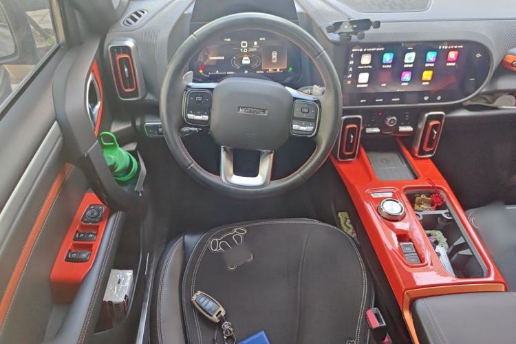 Used Haval DARGO 2021 2.0T DCT 4x4 Chinese Rural Dog Edition Steering Wheel