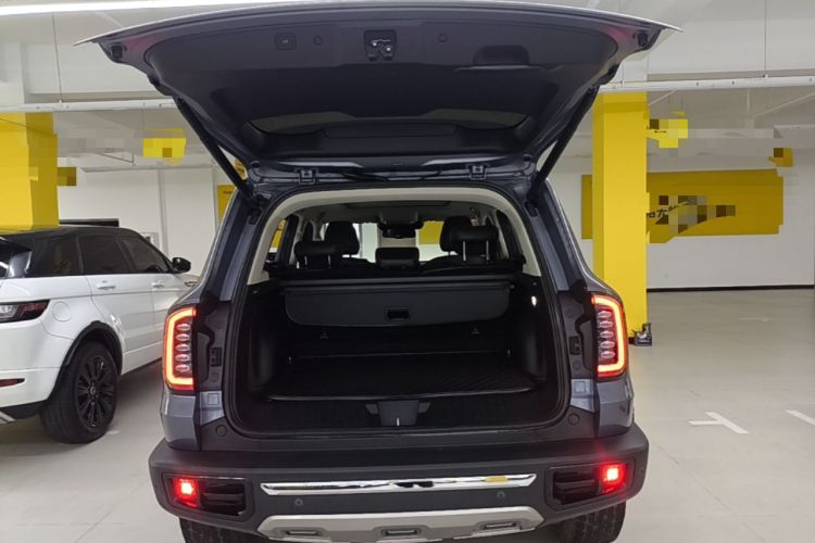 Used Haval DARGO 2021 Revised Version 2.0T DCT Four-Wheel Drive "Hao Tian Que" Edition Trunk