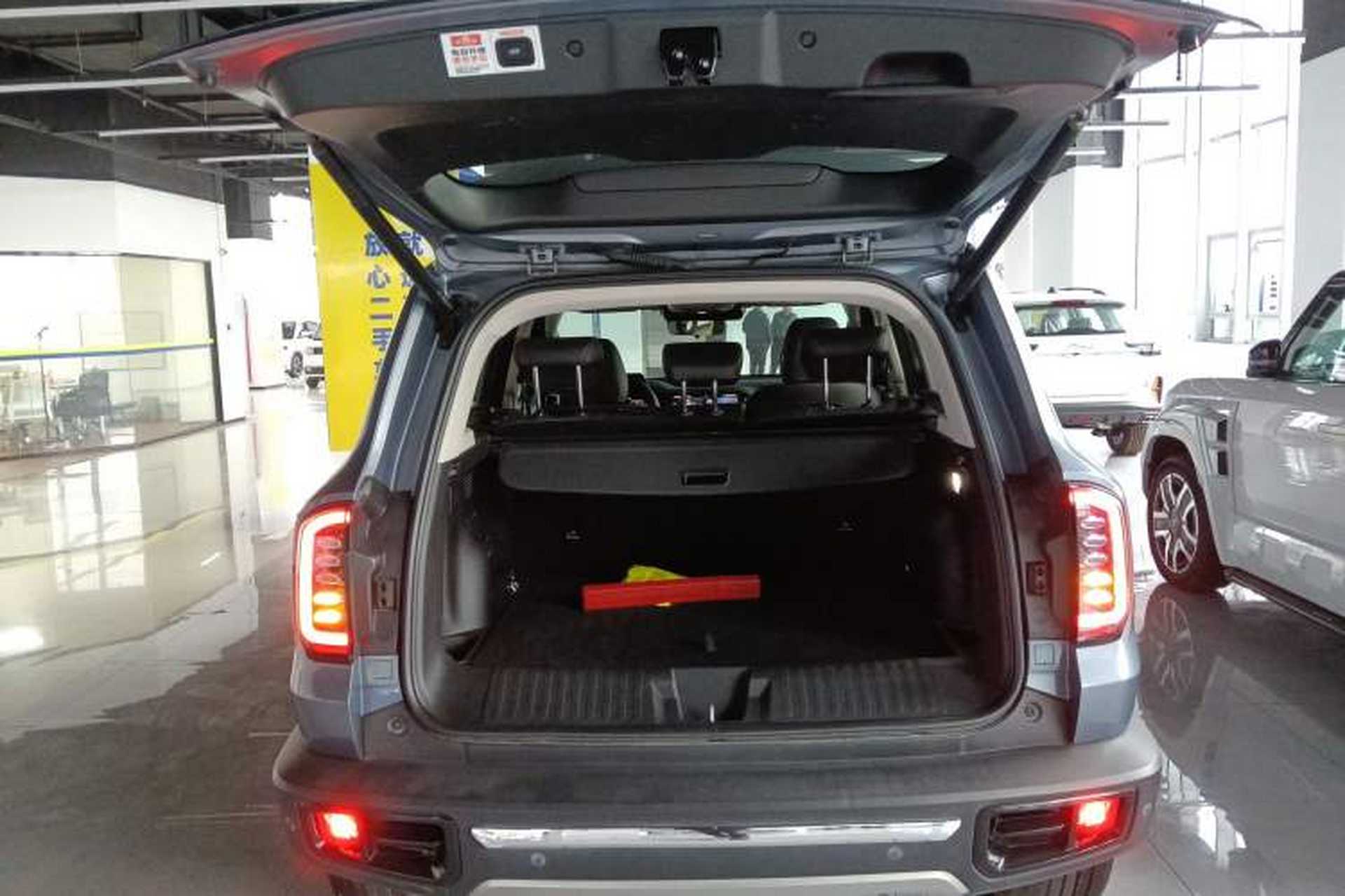 Used Haval DARGO 2021 2.0T DCT 4x4 Chinese Rural Dog Edition Trunk