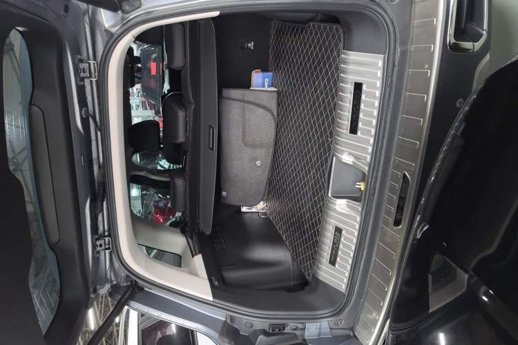 Used Haval DARGO 2021 1.5T DCT Two-Wheel Drive Border Collie Edition Trunk