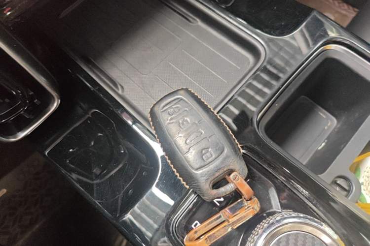 Used Haval DARGO 2021 1.5T DCT Two-Wheel Drive "Mǎquǎn" Edition Vehicle Key