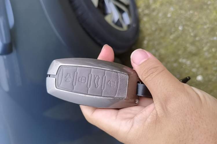 Used Haval DARGO 2021 2.0T DCT Two-Wheel Drive Chinese Mastiff Edition Vehicle Key
