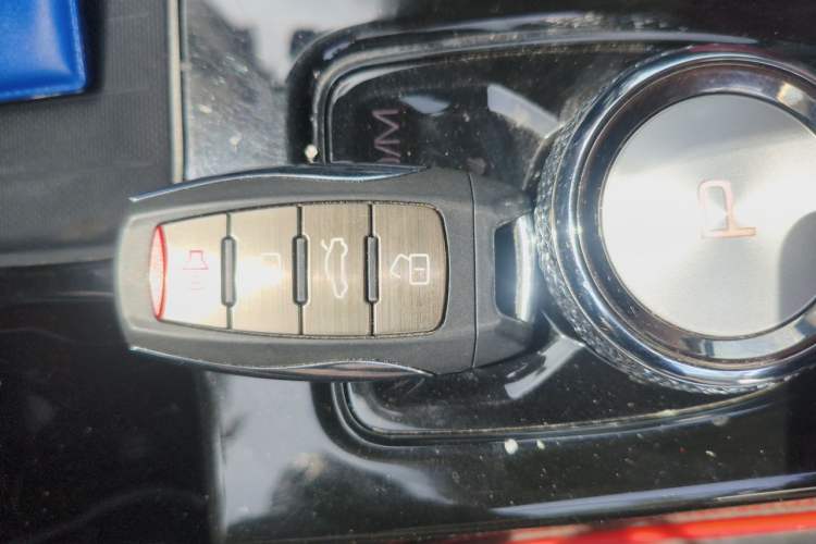 Used Haval DARGO 2021 Revised Version 1.5T DCT Two-Wheel Drive "Mǎquǎn" Edition Vehicle Key