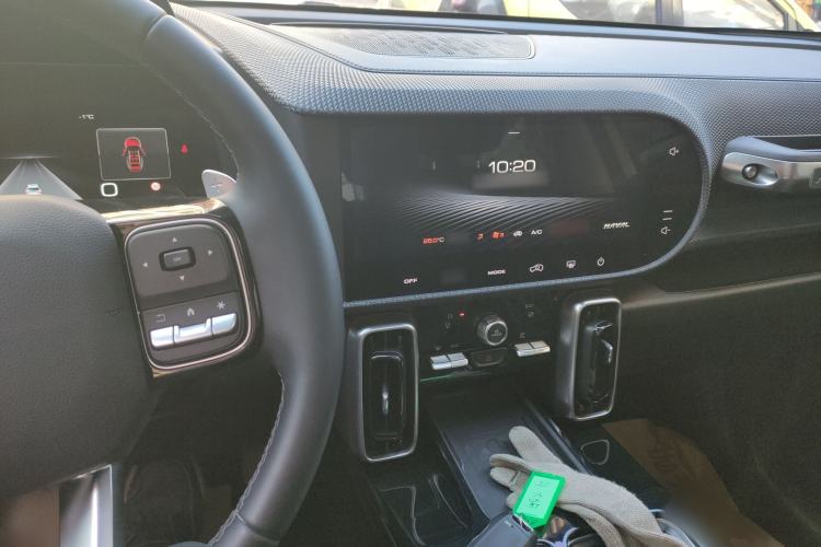 Used Haval DARGO 2021 1.5T DCT Two-Wheel Drive Border Collie - Wangcai Edition Center Console