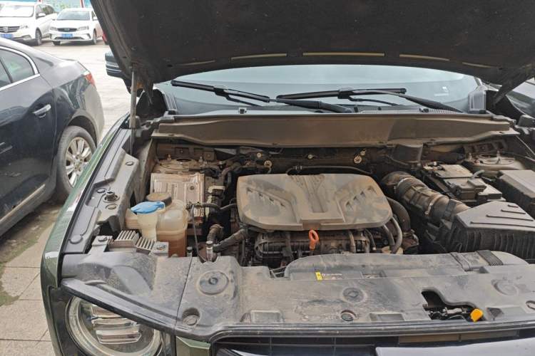 Used Haval DARGO 2021 2.0T DCT All-Wheel-Drive "Hao Tian Quan" Edition Engine Bay Right
