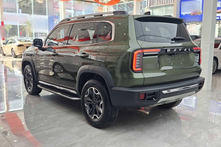 Used Haval DARGO 2021 2.0T DCT 4x4 Chinese Rural Dog Edition Exterior 2