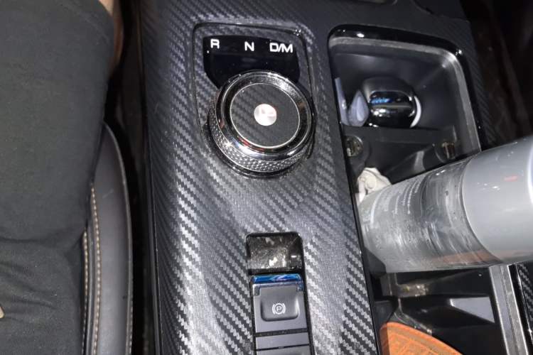 Used Haval DARGO 2021 1.5T DCT Two-Wheel Drive "Mǎquǎn" Edition Gear Lever