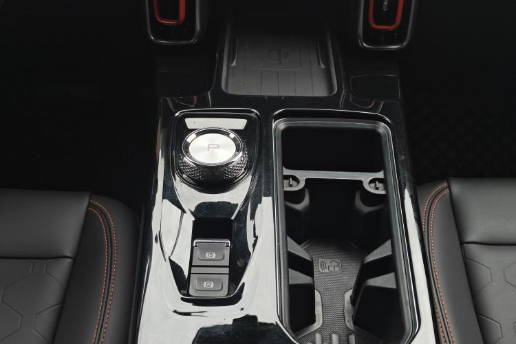 Used Haval DARGO 2021 1.5T DCT Two-Wheel Drive Border Collie - Wangcai Edition Gear Lever