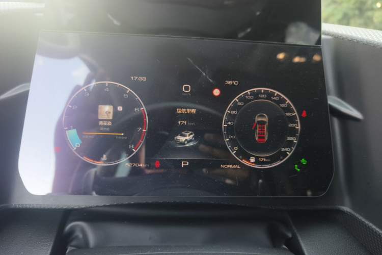 Used Haval DARGO 2021 Revised Version 2.0T DCT Four-Wheel Drive "Hao Tian Que" Edition Instrument Cluster