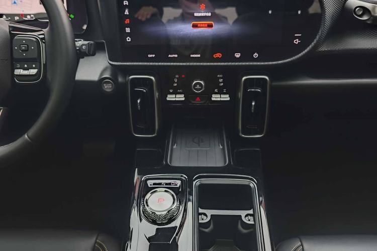 Used Haval DARGO 2021 2.0T DCT 4x4 Chinese Rural Dog Edition Interior 7