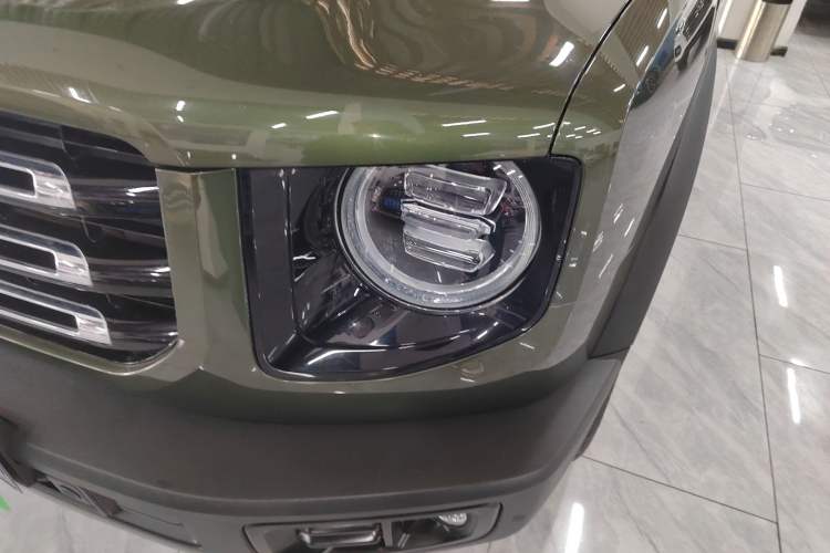 Used Haval DARGO 2021 1.5T DCT Two-Wheel Drive Border Collie - Wangcai Edition Left Front Headlight