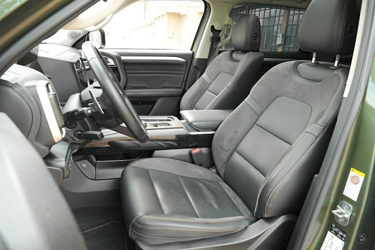 Used Haval DARGO 2021 2.0T DCT All-Wheel-Drive "Hao Tian Quan" Edition Left Front Seat