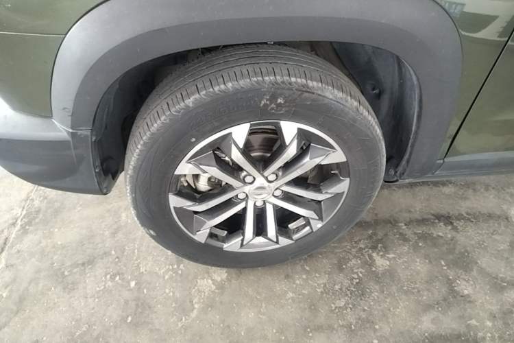 Used Haval DARGO 2021 1.5T DCT Two-Wheel Drive Border Collie Edition Left Front Wheel Hub