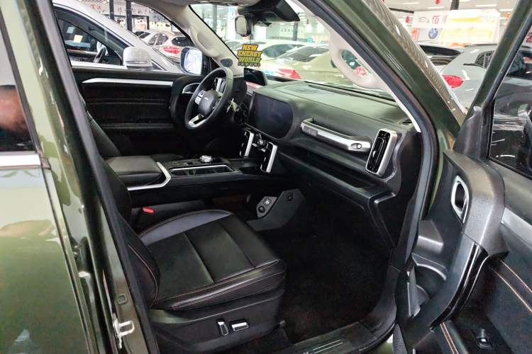 Used Haval DARGO 2021 1.5T DCT Two-Wheel Drive "Mǎquǎn" Edition Right Front Seat