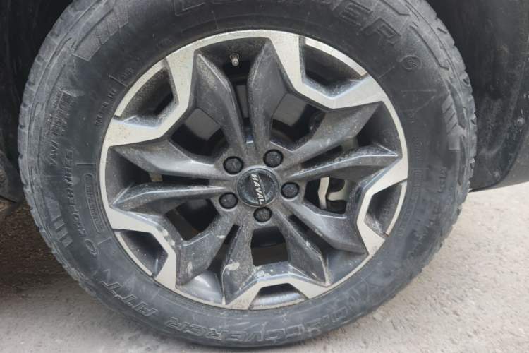 Used Haval DARGO 2021 Revised Version 2.0T DCT Four-Wheel Drive "Hao Tian Que" Edition Right Front Wheel Hub