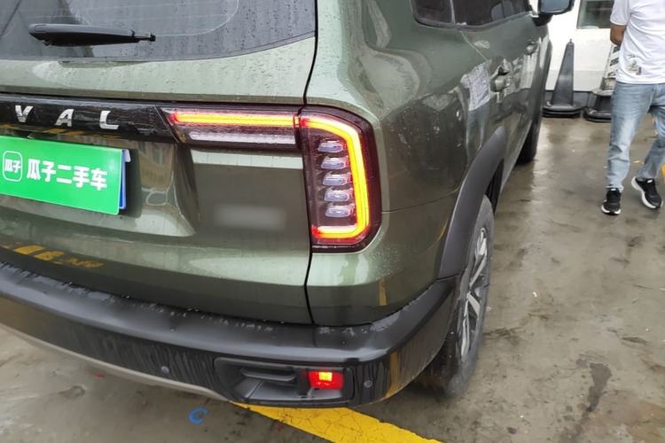 Used Haval DARGO 2021 1.5T DCT Two-Wheel Drive Labrador Edition Right Rear Taillight