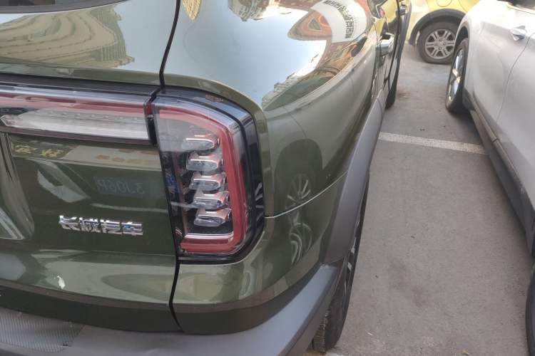 Used Haval DARGO 2021 1.5T DCT Two-Wheel Drive Border Collie - Wangcai Edition Right Rear Taillight
