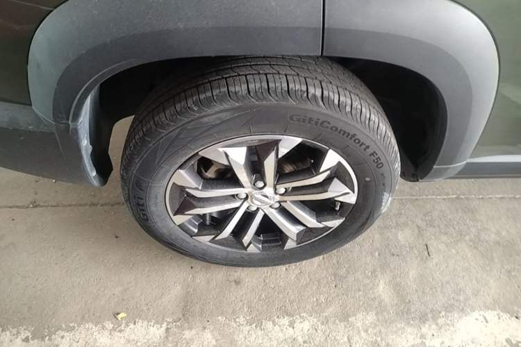 Used Haval DARGO 2021 1.5T DCT Two-Wheel Drive Border Collie Edition Right Rear Wheel Hub
