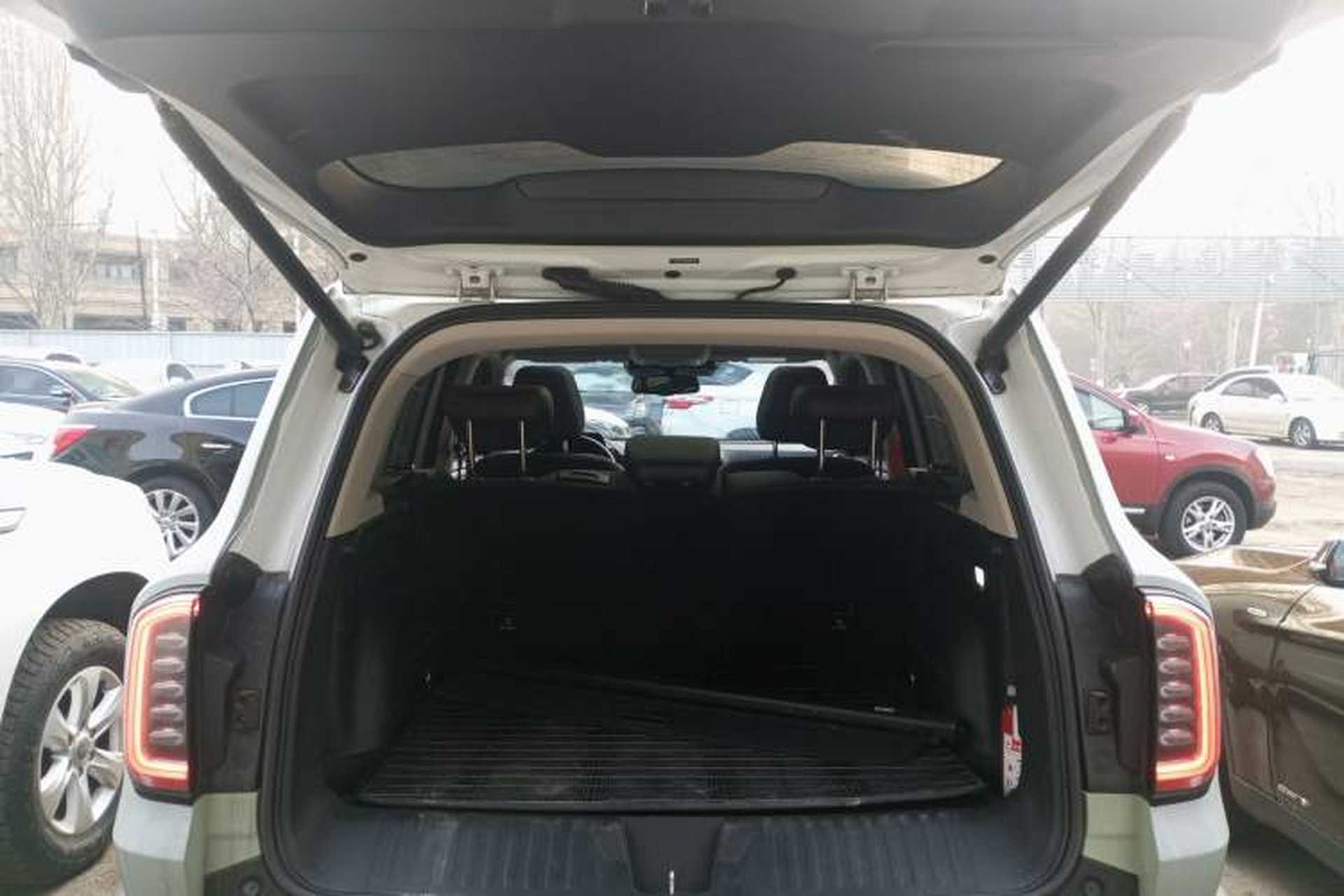 Used Haval DARGO 2021 1.5T DCT Two-Wheel Drive "Mǎquǎn" Edition Trunk