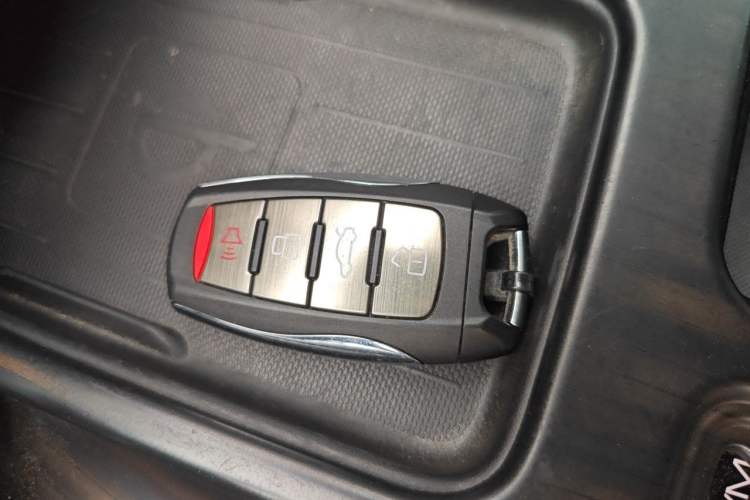 Used Haval DARGO 2021 2.0T DCT All-Wheel-Drive "Hao Tian Quan" Edition Vehicle Key