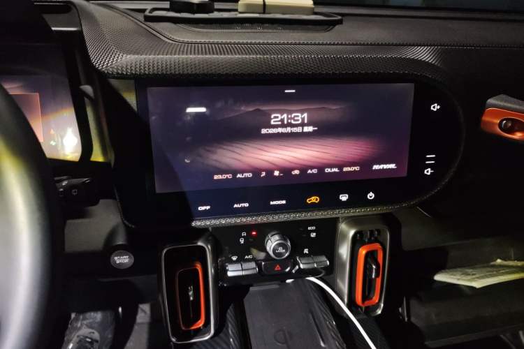 Used Haval DARGO 2021 1.5T DCT Two-Wheel Drive Border Collie - Wangcai Edition Audio And AC Panel