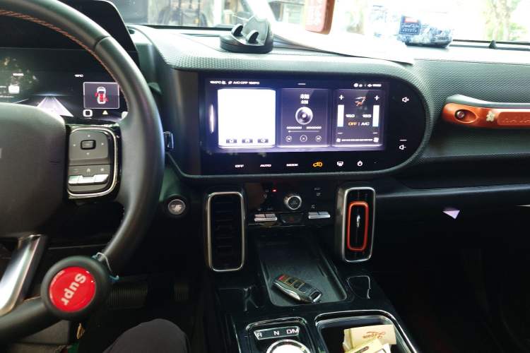Used Haval DARGO 2021 1.5T DCT Two-Wheel Drive Border Collie Edition Audio And AC Panel