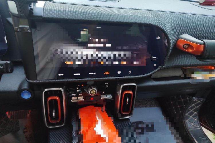 Used Haval DARGO 2021 1.5T DCT Two-Wheel Drive "Mǎquǎn" Edition Audio And AC Panel