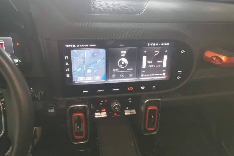 Used Haval DARGO 2021 1.5T DCT Two-Wheel Drive Border Collie - Wangcai Edition Audio And AC Panel