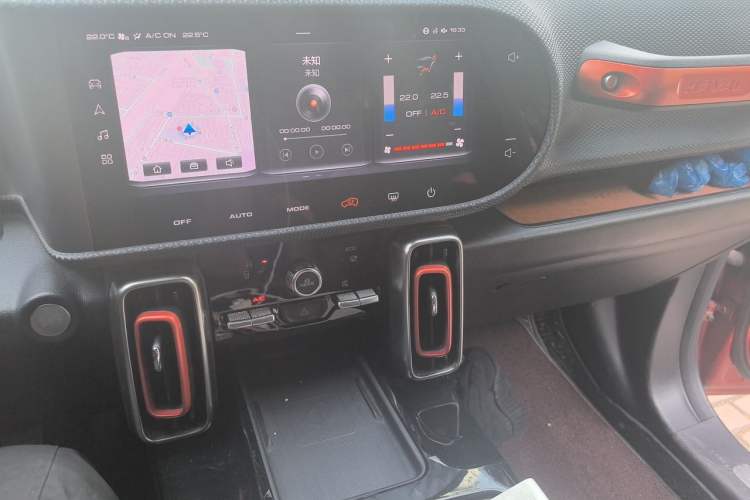Used Haval DARGO 2021 1.5T DCT Two-Wheel Drive Border Collie Edition Audio And AC Panel