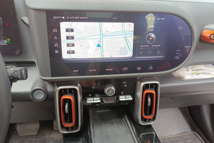 Used Haval DARGO 2021 1.5T DCT Two-Wheel Drive "Mǎquǎn" Edition Audio And AC Panel