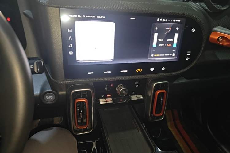 Used Haval DARGO 2021 1.5T DCT Two-Wheel Drive Border Collie Edition Audio And AC Panel