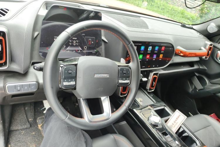 Used Haval DARGO 2021 1.5T DCT Two-Wheel Drive Border Collie - Wangcai Edition Center Console