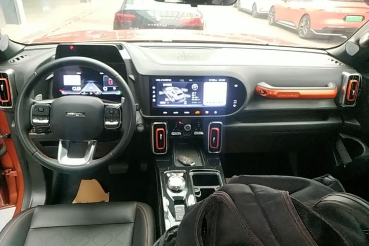 Used Haval DARGO 2021 2.0T DCT 4x4 Chinese Rural Dog Edition Center Console