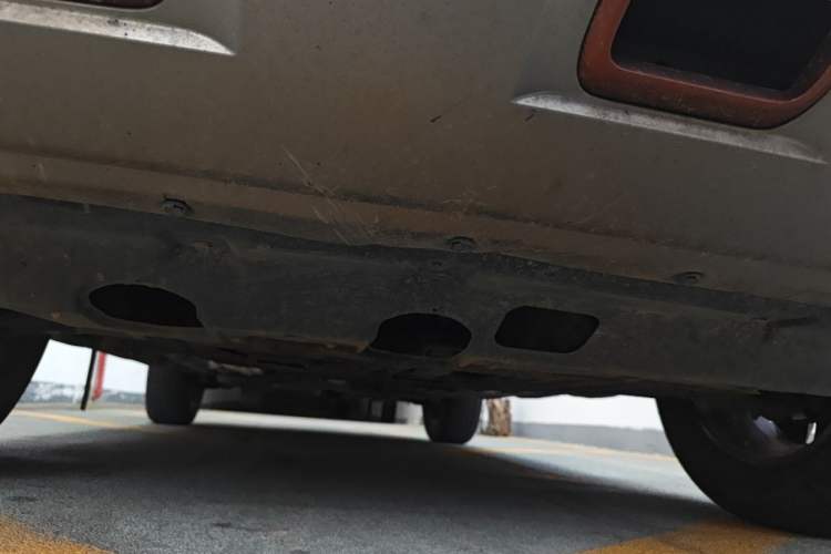 Used Haval DARGO 2021 1.5T DCT Two-Wheel Drive "Mǎquǎn" Edition Chassis Front