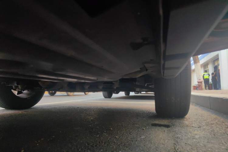 Used Haval DARGO 2021 1.5T DCT Two-Wheel Drive Border Collie Edition Chassis Front Right